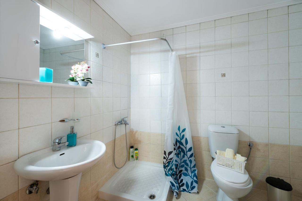 Di Emma Apartment Лименас Екстериор снимка